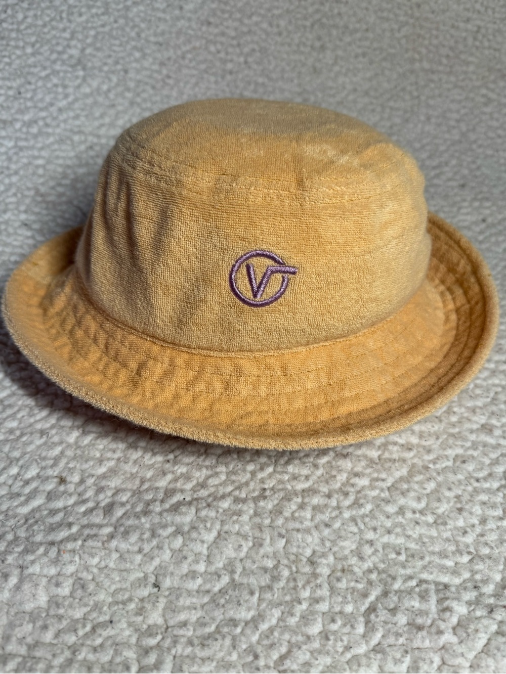 Vans Bucket Hat orange with pink/purple logo
